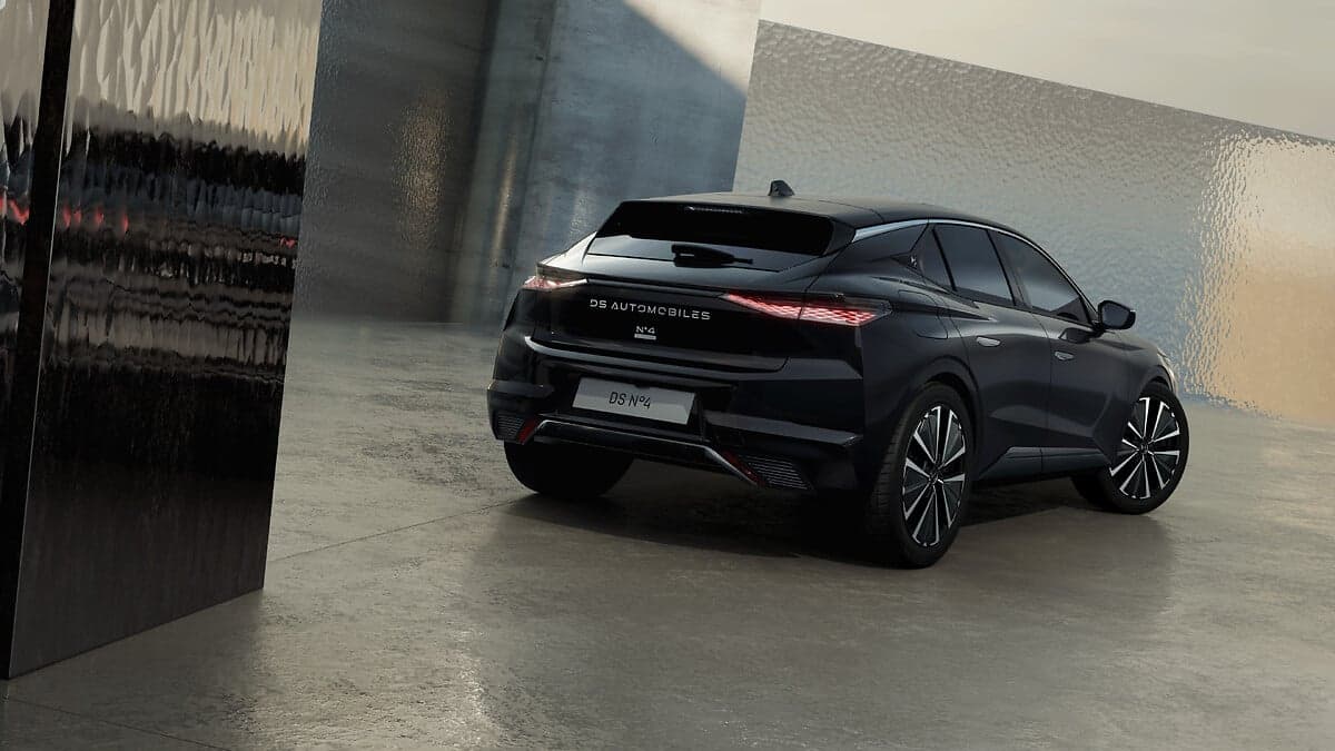 DS N4 exterior 1