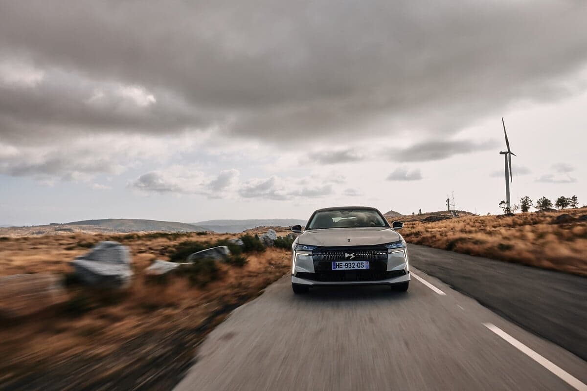 DS N4 exterior 81