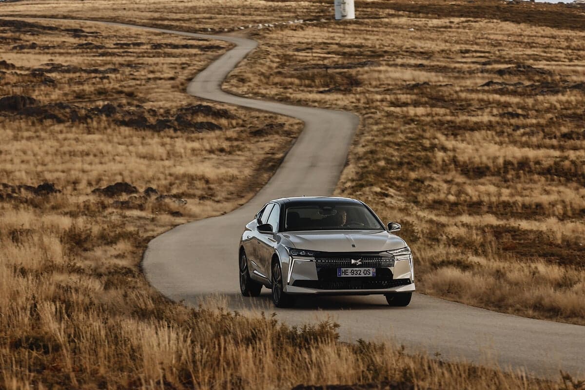 DS N4 exterior 87