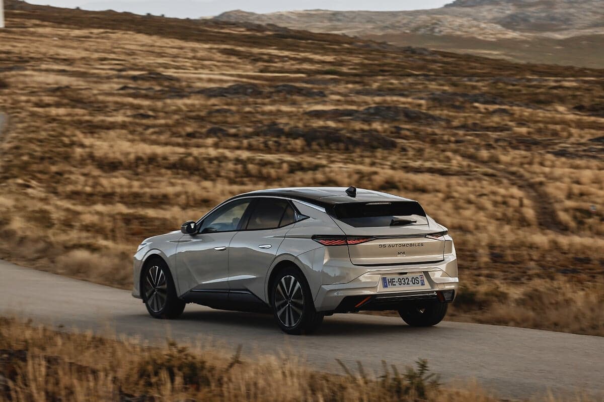 DS N4 exterior 90