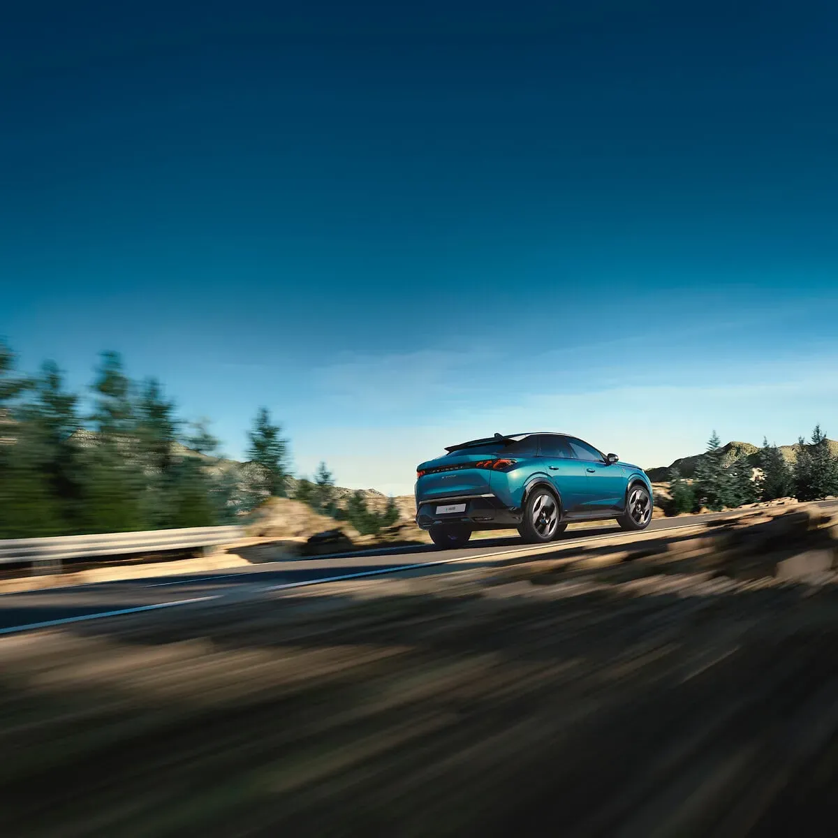 Peugeot 3008 exterior 3