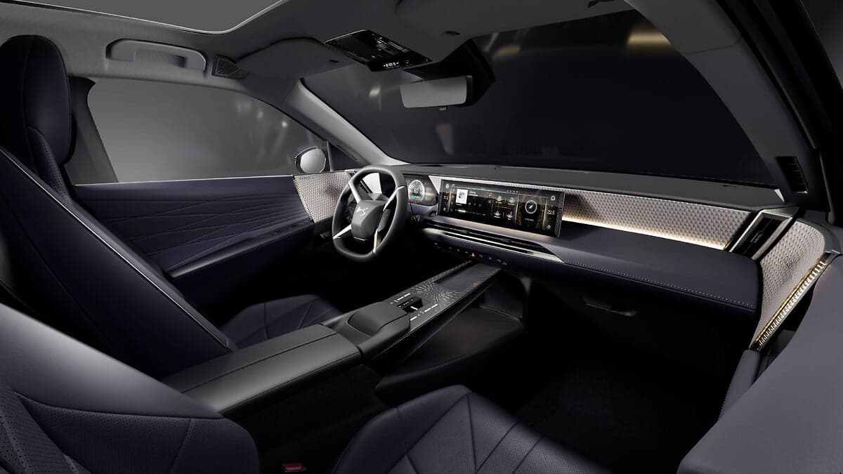 DS 7 exterior 7