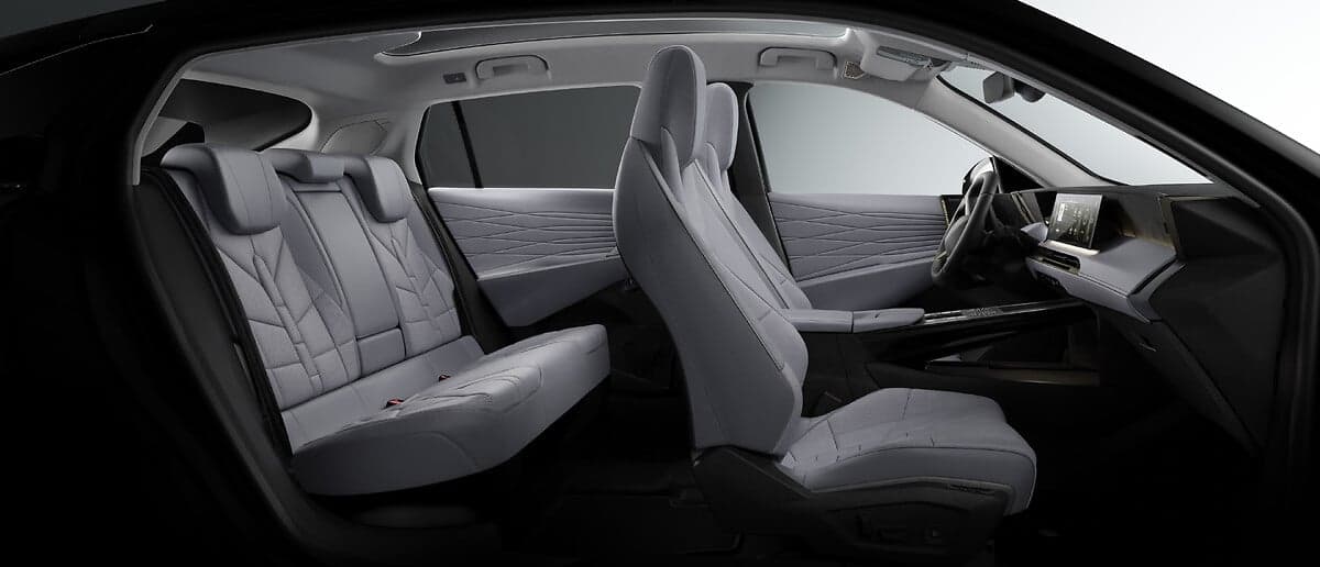 DS 7 exterior 17