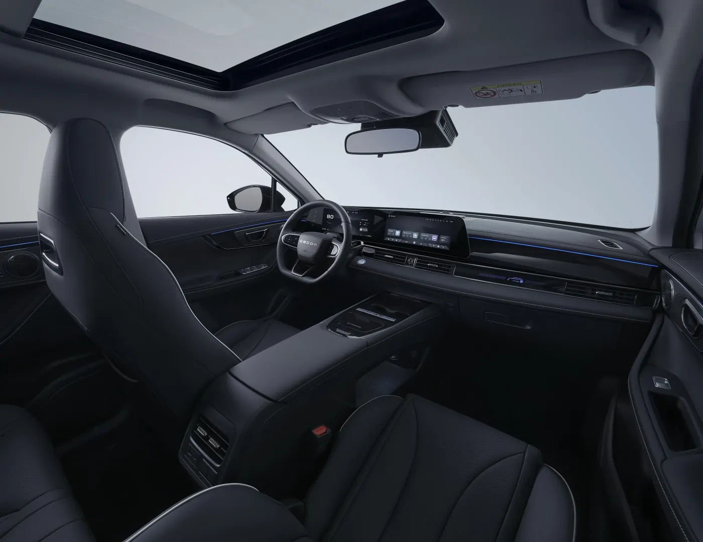 Interior OMODA 5 cu ecran dublu de 10.25 inch și climatizare digitală
